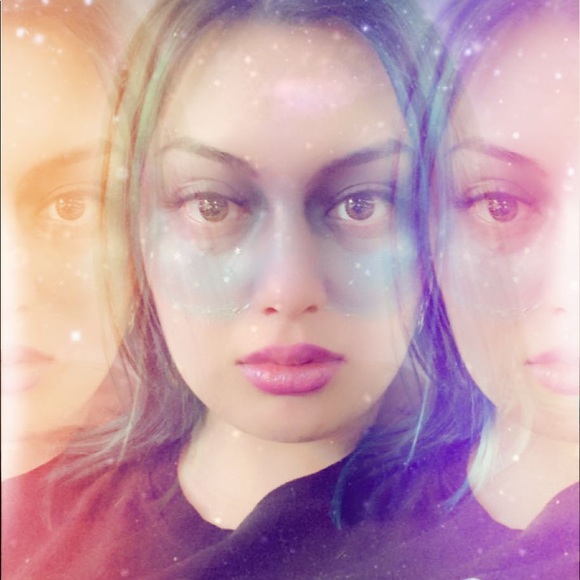 Meet your Posher, Jess - Picture 1 of 1